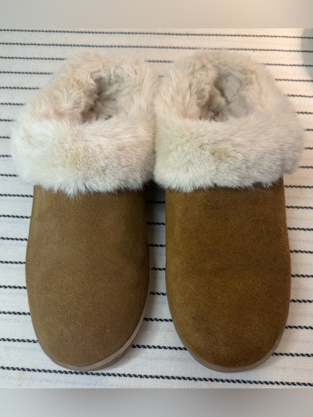 My Slippers Cozy Suede Slipper in Brown with Faux Fur